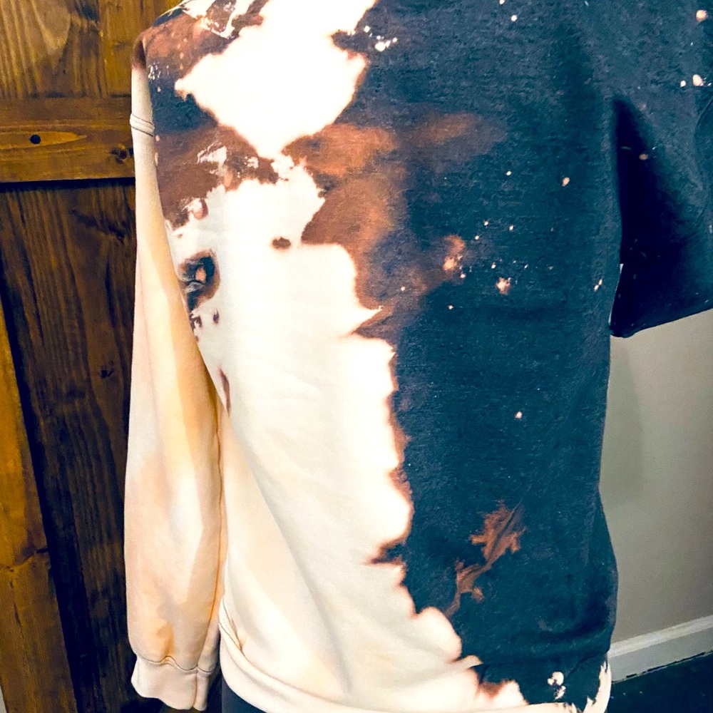 Skull sweatshirt